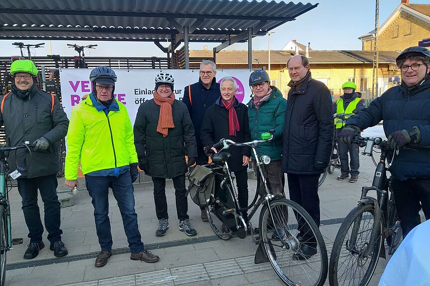 Testfahrt über die Veloroute Nr. 1 Testfahrt über die Veloroute Nr. 1