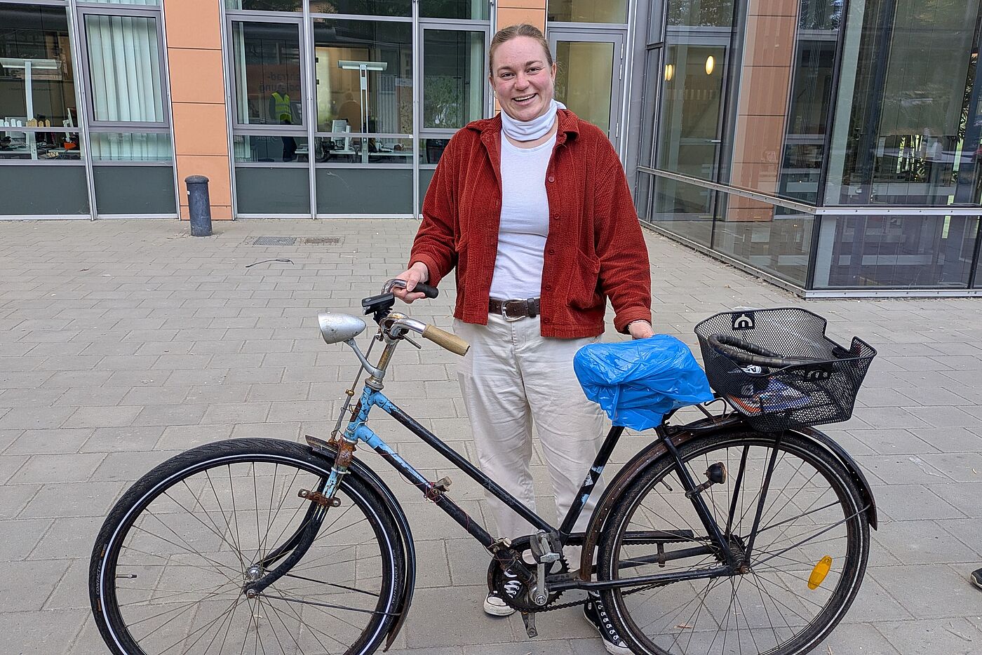 Cindy Ullrich mit ihrem Lieblingsstück