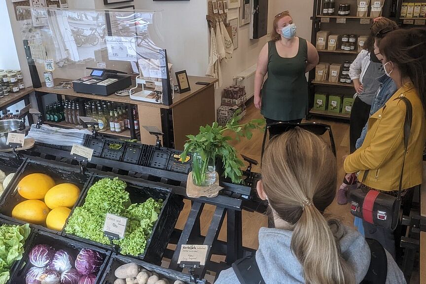 In der FairTeilBar In der FairTeilBar